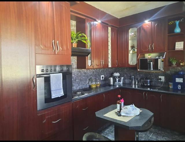 3 BEDROOM HOUSE FOR SALE IN STEELPARK